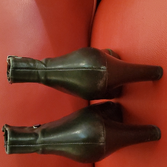 ๐ Anne Klein Ankle Boots 3.5" Heel - Size 8 ๐ - Picture 5 of 6